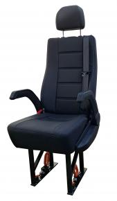 UTASÜLÉS EGYES FEKETE M1 SEGE